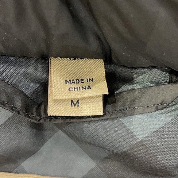 BURBERRY London Fur Collar Oversized Puffer Down Jacket Black Gold Hardware Med - Picture 4 of 12